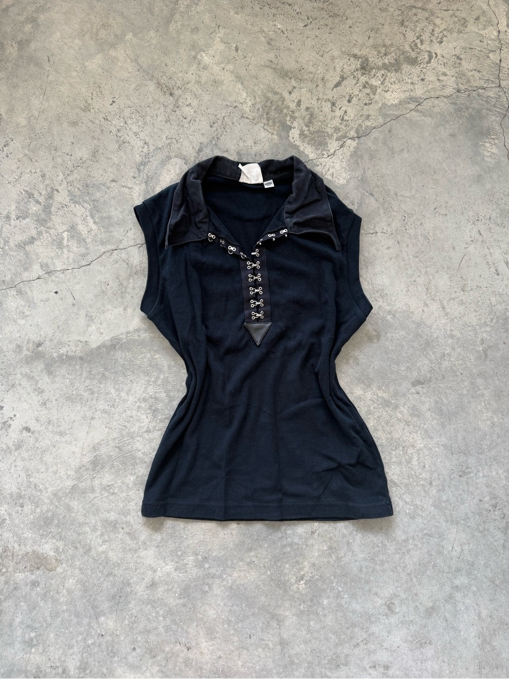 Black Sleeveless Lace-Up Polo Tank Top